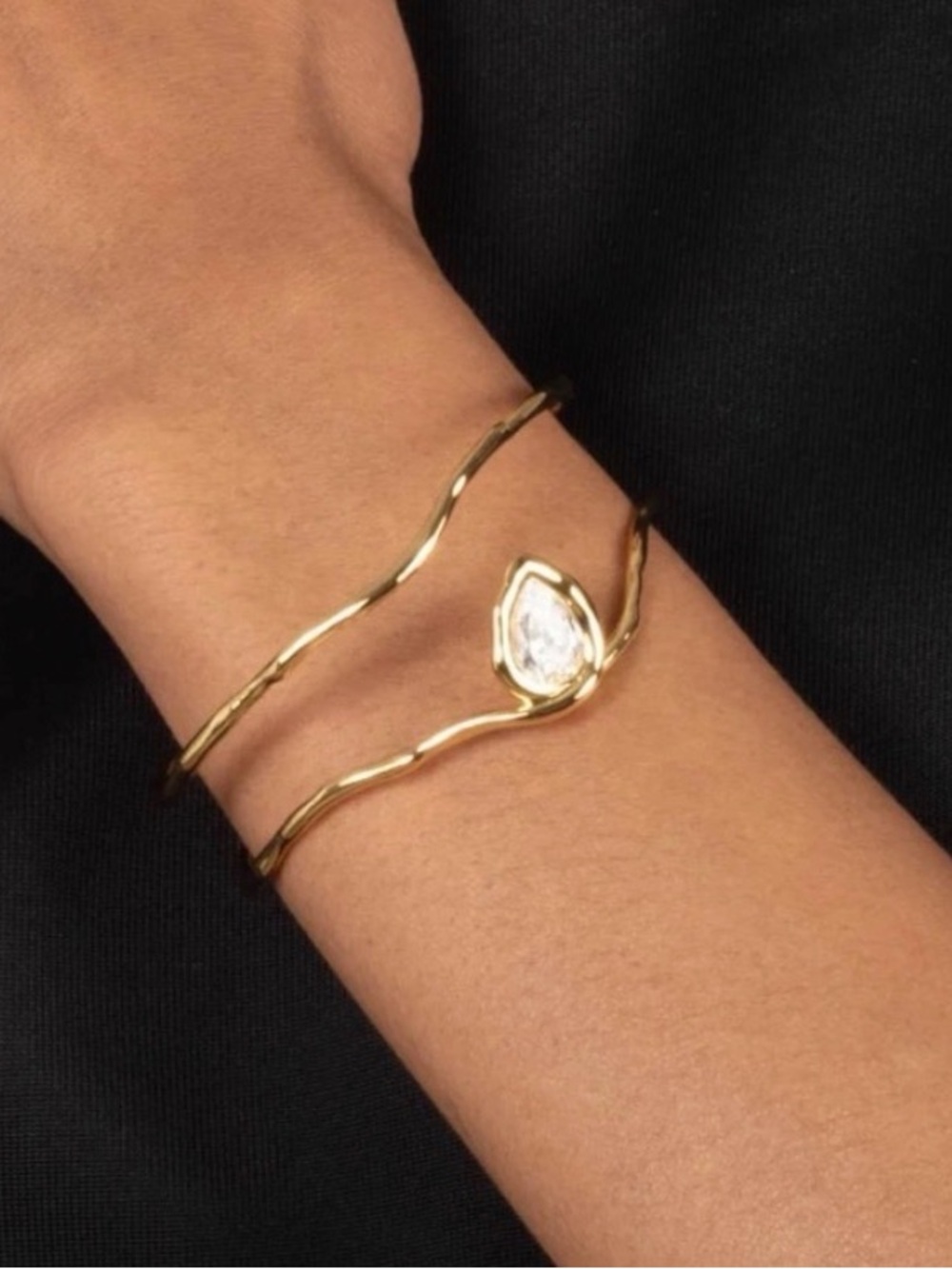 NEW Alexis Bittar Asterales Vine Floating Cuff Bracelet Gold Clear AU20